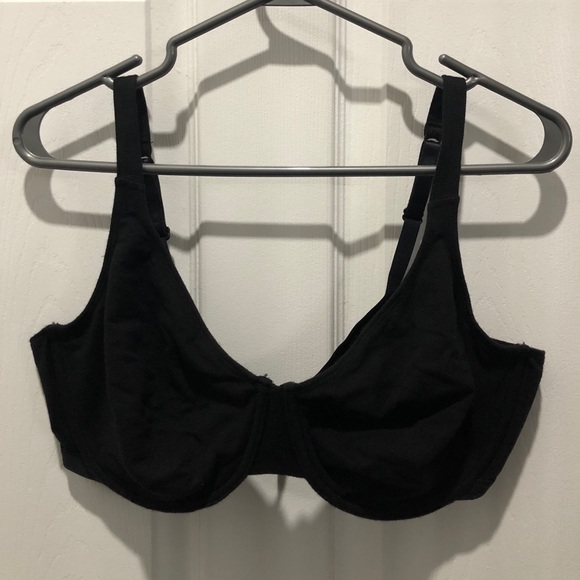 Without pads only underwire bra’s. $10 each - Picture 7 of 10